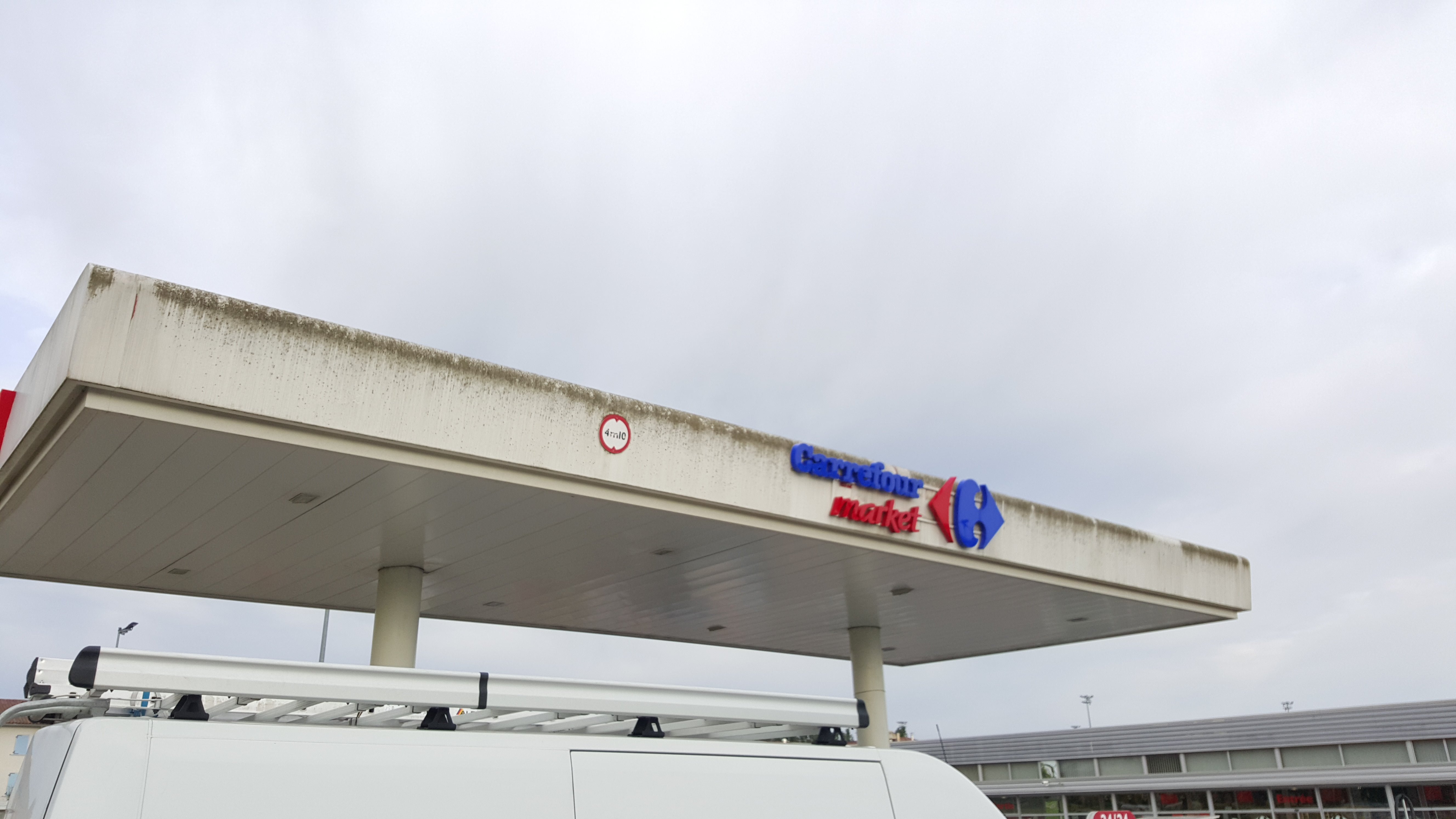 Nettoyage Auvent Station carburant